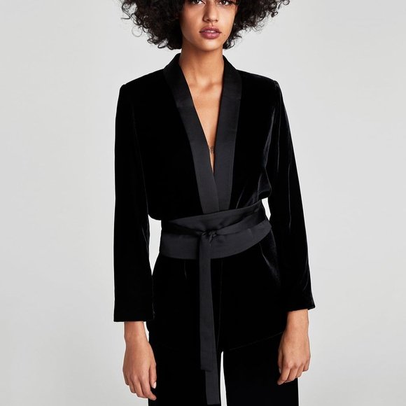 zara black velvet jacket